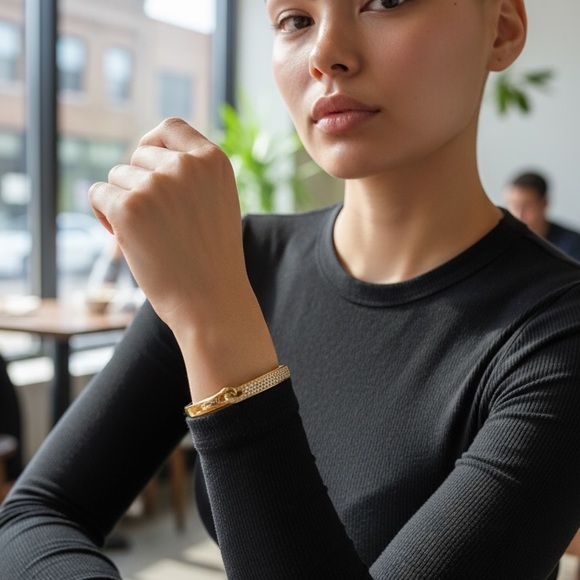 Swarovski Gold and Silver Crystal Bracelet - Picture 2 of 6